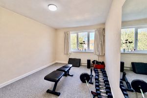 Photo 15- click for photo gallery